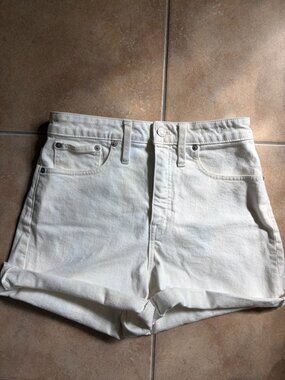 Madewell Curvy High-Rise Denim Shorts - Tile White